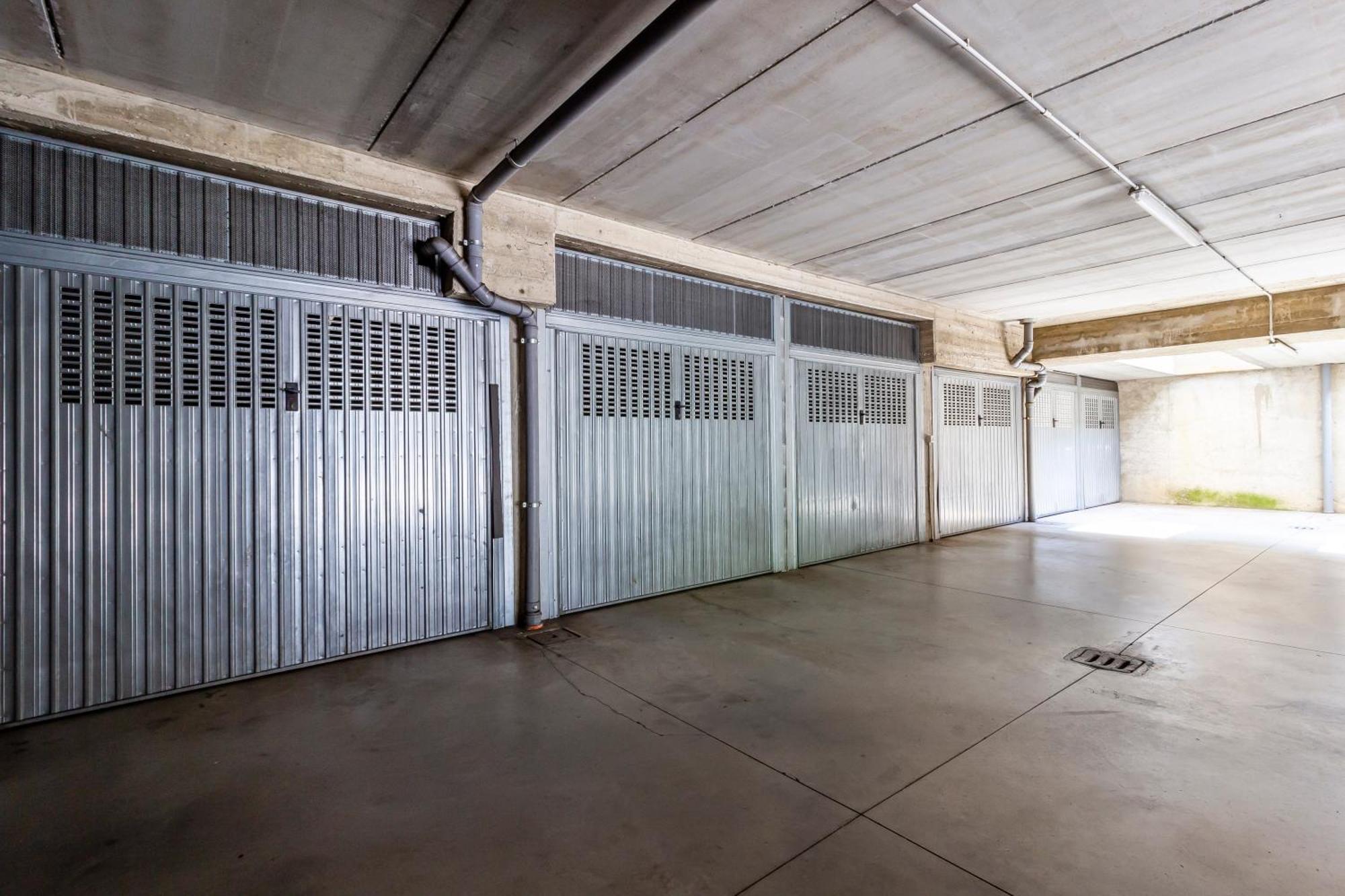 Appartamento Private Garden & Garage - Self Check-In & Remote Access Côme Esterno foto